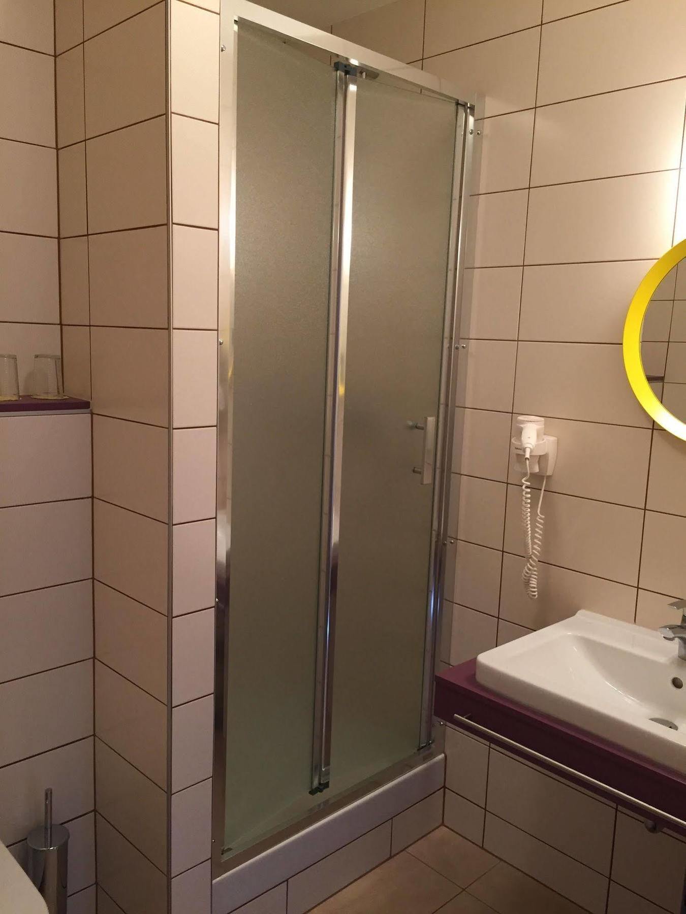 Sport Hotel Sletiste Kladno Eksteriør bilde